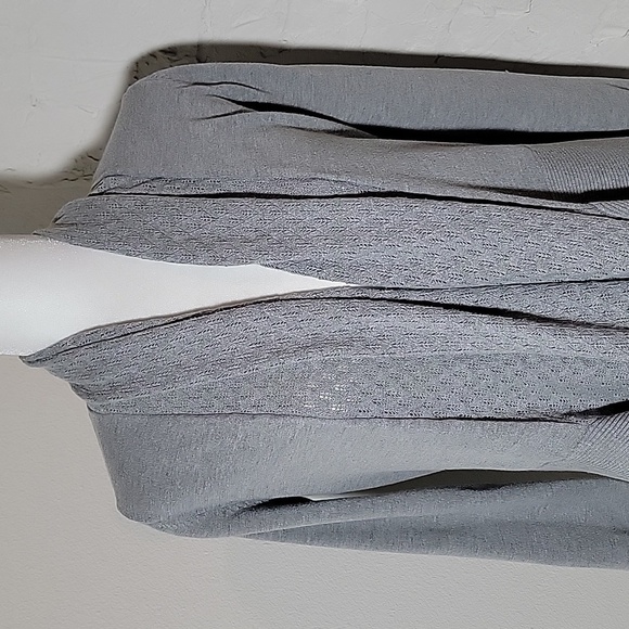 Karen Scott Cardigan Sweater Open Front Waterfall Longsleeve Drape Ruffle Grey S - Picture 4 of 14